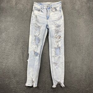 American Eagle Outfitters Light Wash Distressed Women's Jeans